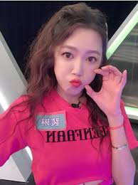 Nữ diễn viên nổi tiếng một thời nay mưu sinh bằng nghề bán bánh trứng