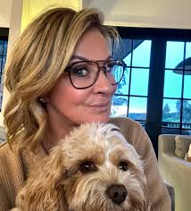 It's absolutely no secret that I am a diehard fan of @theblock ( so is  @brucekeebaugh ).. I'm so excited for tonight's final auction and to see  this gorgeous couple @tomandsarahjane hopefully