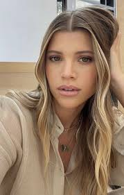 Nikki Mann (nikkmann)