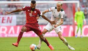 Coman wriggles past lainer on the bayern left, but skews his attempted. Kgpsyaxpt9oenm