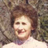 Tacy Chambers (1925–2015)