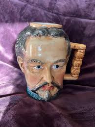 Dear Friends! I'm currently in a Russian provincial museum in a city called  Yegorievsk, about 100 km from Moscow. I came here