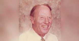 Rodney Ryan's Instagram, Twitter & Facebook