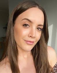 Rachel Batson's Instagram, Twitter & Facebook