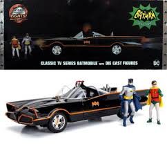 Assistant production associate (as robin mulcahy) niamh murphy. Batman Classic Tv Series Jada 1 18 Scale Die Cast With Lights Batmobile With Batman Robin Figures