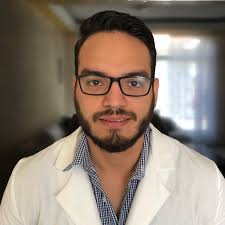 Dr. Francisco Pineda -Traumatólogia y ortopedia
