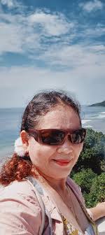 I want to give a huge shout-out to my top Stars senders. Thank you for all  the support! Blanche De Guia Please hug my star sender ⭐🥰