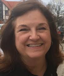 Doris Sorg's Instagram, Twitter & Facebook