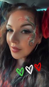 Gloria Avelar (@artbyglo805)