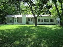 Quaint Lakeside Cottage W Dock Located Minutes From Nashville City Limits Ashland City Lakeside Cottage Ashland City Cottage