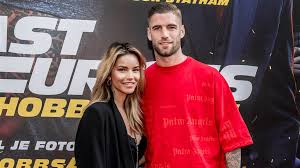 Monica geuze is alweer een tijdje samen met haar nieuwe vriend robbert. Lars Veldwijk Onthult Reden Van Breuk Met Monica Geuze Rtl Boulevard