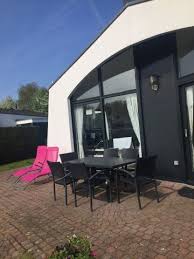 Aquaronde Lemmer Bungalow Und Boot Mieten Strandnah Aquaronde 132 In Lemmer Niederlande Holland Ferienhaus Holland Outdoor Dekorationen Niederlande Urlaub