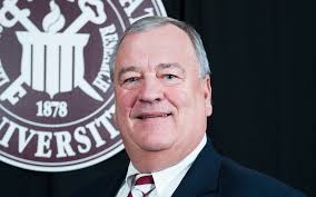 Waldorf Lecture at MSU features renowned wildlife photographer, alumnus