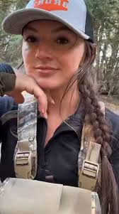 @hannahleebarron's video Tweet