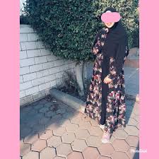 400 Likes 10 Comments Mariam Gamal مريم جمال Mariamgamal890 On Instagram صورة قديمة من ايام الدروس الجم Modest Fashion Hijab Muslimah Dress Fashion