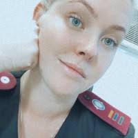 400+ perfiles de «Crouch»