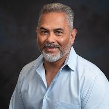 Jeannine Bean's Instagram, Twitter & Facebook