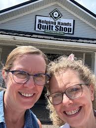 Who is the woman selling quilted blankets and remote pillows at the Berlin  Blitz event?