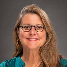 School of Nursing Viewbook 2023: Transforming Healthcare