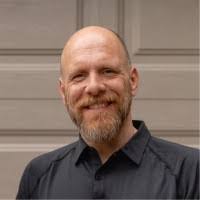 Alex Tompkins's Instagram, Twitter & Facebook