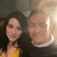 4 "Carl Manton" profiles