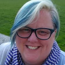 Miriam Noonan's Instagram, Twitter & Facebook