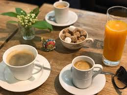 Etablissements artisanat irlandais (1) bar (7) café & salon de thé (10) fasts food (1) food truck en irlande (1) glaciers irlandais (3). Le Salon De Cafe Beaune Restaurant Reviews Photos Tripadvisor