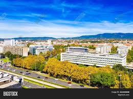 Dalam sejarahnya, negara ini merupakan negara republik untuk republik sosialis federal yugoslavia. Croatia City Zagreb Image Photo Free Trial Bigstock