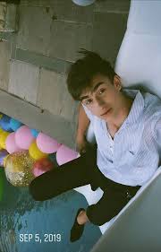 Dan kini, andhika pun tak lagi menjadi orang paling ganteng di keluarganya karena kehadiran saka. Pin By C Dawg On Johnny Orlando Johnny Orlando Instagram Jonny Orlando Johnny