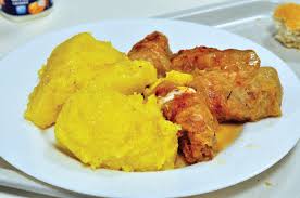 Anul trecut, firmele de recrutare au adus pe piața muncii circa 15.000 de persoane din țările care nu sunt membre ue. Criza Fortei De Munca O Sa Ne Faca Chinezii Sarmale Ziarul National