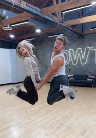 Semana 4 de Dancing With The Stars: Robert Irwin en acción