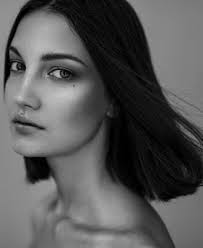 THE WOLVES MODEL MANAGEMENT