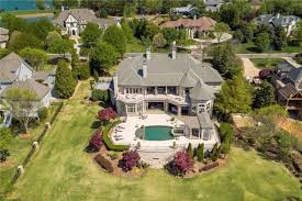 The ballad of ricky bobby. Shake N Bake In Ricky Bobby S Manse From Talladega Nights Apartment Therapy