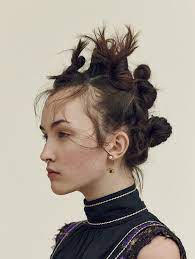 Angela Longton Channels 90s Raver Style For Glamour Uk Hair Styles Editorial Hair Hair Inspiration