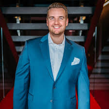 Profile for Mac Schultz