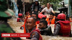 Mengingat februari hingga maret 2020 ini masih masuk musim penghujan, ada baiknya anda dan keluarga mengambil langkah persiapan menghadapi banjir. Banjir Jakarta Kondisi Ibu Kota Akan Makin Buruk Tanpa Anggaran Memadai Untuk Atasi Bencana Kata Pengamat Bbc News Indonesia