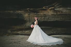 Sudah seyogyanya kita mensyukuri semua anugerah dan keindahan yang diberikan. 7 Tips For A Perfect Bali Pre Wedding Photoshoot Onethreeonefour Blog