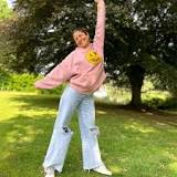 How To Buy Baggy Jeans That Fit Well | LBB