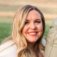 Jenna Marsh's Instagram, Twitter & Facebook