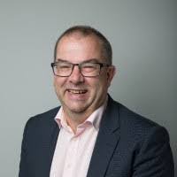 Alex Spong's Instagram, Twitter & Facebook