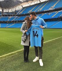 ¡disfruta de lo mejor de aymeric laporte con el athletic club en laliga! Man City S Record Signing Aymeric Laporte Compares His Style To Barcelona Legend Boss Pep Guardiola In His Pomp Mirror Online