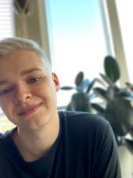 Concordia College Employees, Location, Alumni