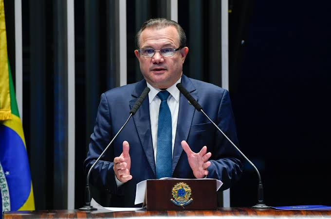 Governo precisa compensar as perdas dos Estados e municípios, afirma Wellington