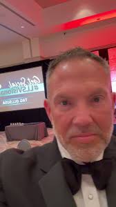 Instagram 用户 Bill Rawlings