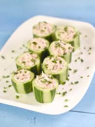 Verrines De Thon Et Mascarpone Dans Une Bouchee De Concombre Recette Verrine Thon Recettes De Cuisine Recette Concombre