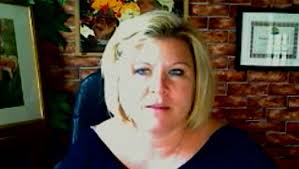 A Confident Heart: How to Stop Doubting Yourself and Live in the Security  of God s Promises: Swope, Renee, TerKeurst, Lysa: 9780800719609:  Amazon.com: Books