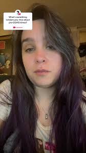 Ellen Rosen's Instagram, Twitter & Facebook