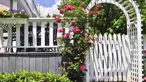 Whether you're looking for a smart music light or suspending light, we've got you covered with a variety of styles. The Perfect Garden Peter Cantley S 10 Tips Photos Huffpost Canada Style