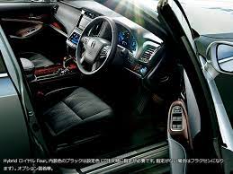 hybrid ロイヤル four 内装色のブラックは設定色 ご注文時に指定が必要です 指定がない場合はフラクセンになります オプション装着車 toyota steering wheel wheel