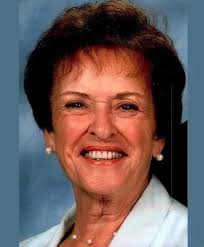 Lorraine Horvath's Instagram, Twitter & Facebook